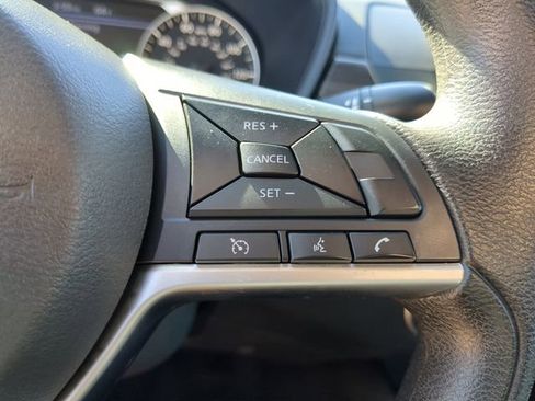 Used 2024 Nissan Altima 2.5 SV image 29