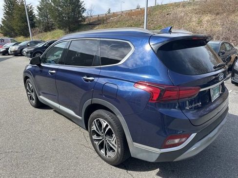 Used 2019 Hyundai Santa Fe AWD image 2