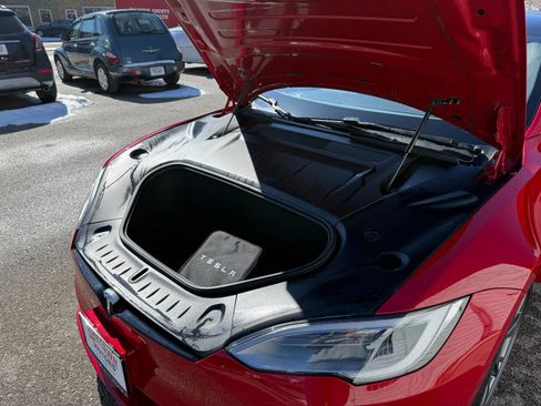 Used 2021 Tesla Model S Plaid image 22