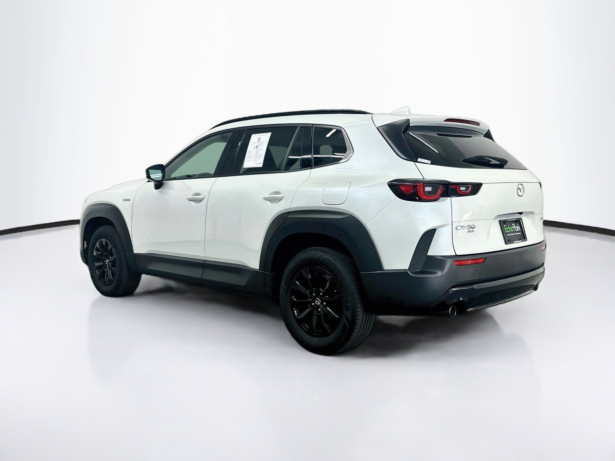 Used 2025 MAZDA CX-50 AWD 2.5 Hybrid w/ Premium Pkg image 5