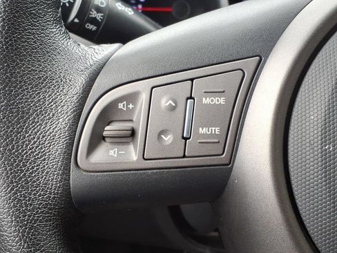 Used 2012 Kia Soul + FWD image 7