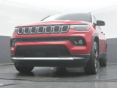 Used 2024 Jeep Compass Limited AWD/4WD image 45
