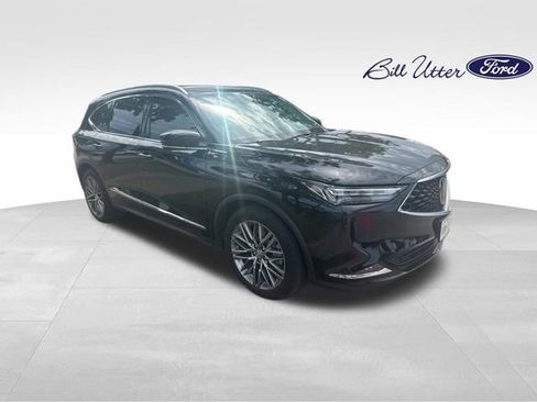 Used 2024 Acura MDX SH-AWD w/ Advance Package image 3