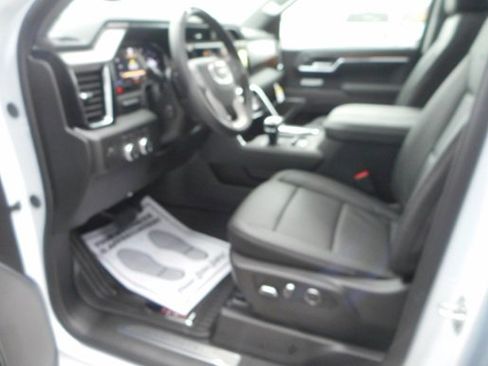 New 2026 GMC Sierra 1500 Denali image 9