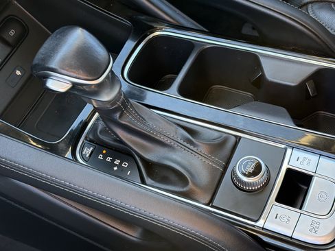 Used 2021 Kia Telluride EX w/ EX Premium Package image 35