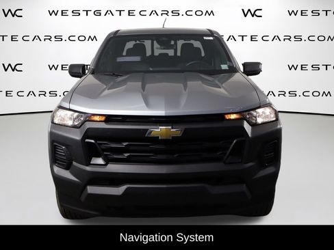 Used 2026 Chevrolet Colorado W/T w/ Advanced Trailering Package AWD/4WD image 2