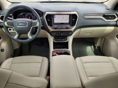 Used 2021 GMC Acadia Denali w/ Denali Technology Package FWD image 13