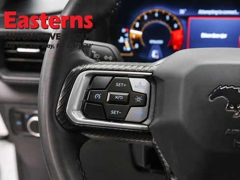 Used 2025 Ford Mustang Coupe image 15