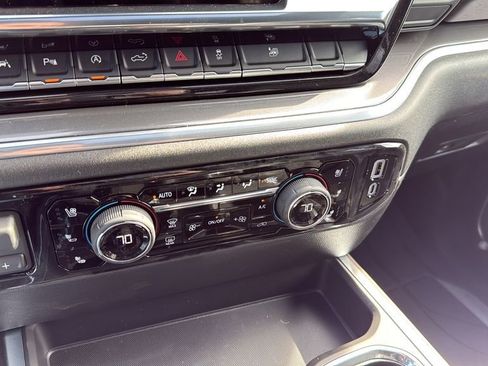 New 2026 Chevrolet Silverado 1500 High Country w/ High Country Premium Package AWD/4WD image 32