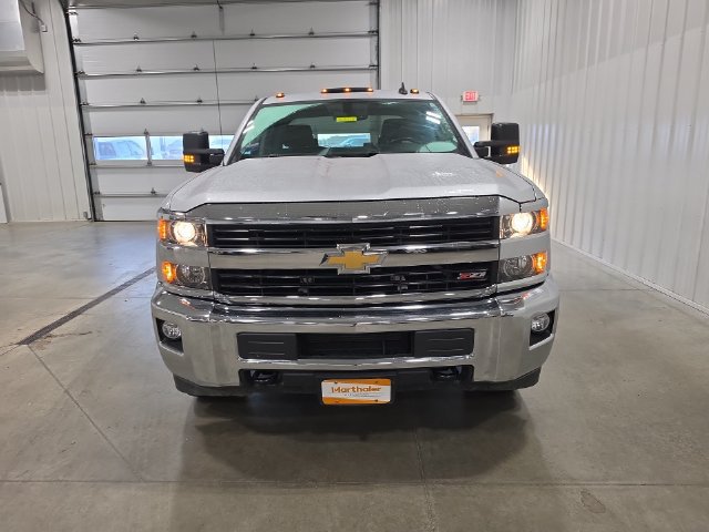 Used 2016 Chevrolet Silverado 3500 LT w/ LT Convenience Package AWD/4WD image 3