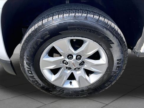 Used 2018 GMC Canyon SLE w/ SLE Convenience Package AWD/4WD image 11