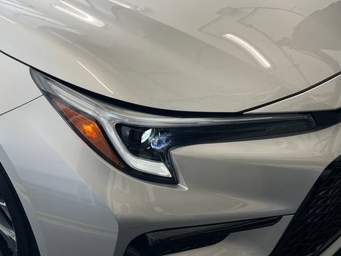 Used 2026 Toyota Corolla SE w/ SE Package FWD image 15