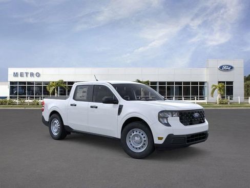 New 2026 Ford Maverick XL image 7