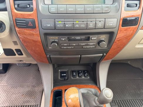Used 2005 Lexus GX 470 AWD/4WD image 29