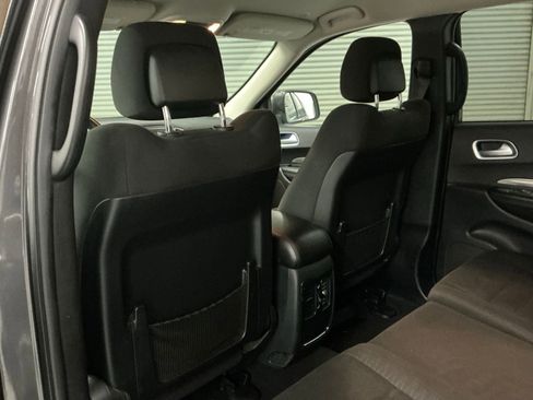Used 2019 Dodge Durango SXT w/ 3rd Row Seating Group image 19