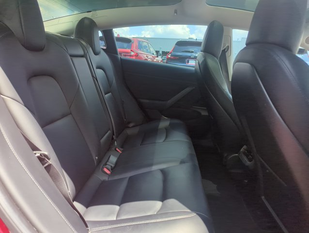 Used 2018 Tesla Model 3 Long Range RWD image 22