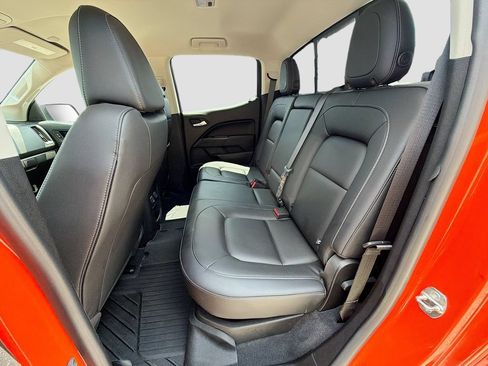 Used 2019 Chevrolet Colorado ZR2 w/ ZR2 Dusk Special Edition AWD/4WD image 26