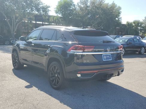 Certified 2023 Volkswagen Atlas Cross Sport SE w/ Black Wheel Package FWD image 7