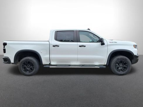 Used 2022 Chevrolet Silverado 1500 ZR2 AWD/4WD image 6