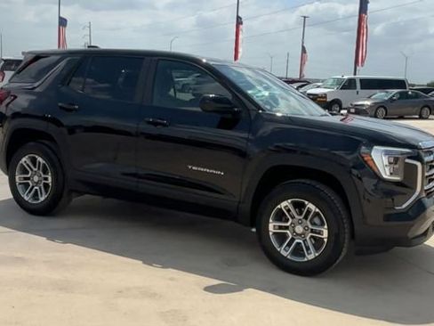 Certified 2026 GMC Terrain Elevation FWD image 2
