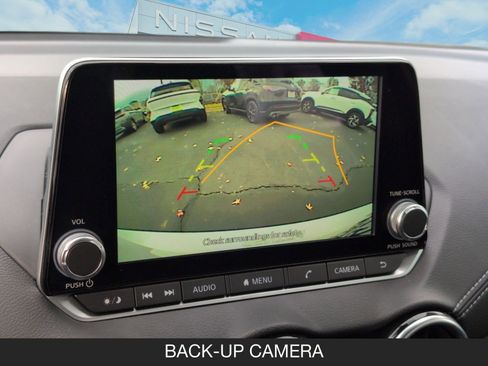 Used 2025 Nissan Sentra SV image 20