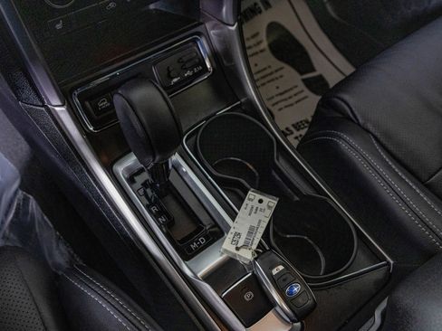 Used 2022 Subaru Ascent Limited w/ Technology Package image 29