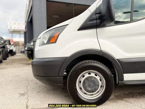 Used 2016 Ford Transit 150 XL RWD image 12