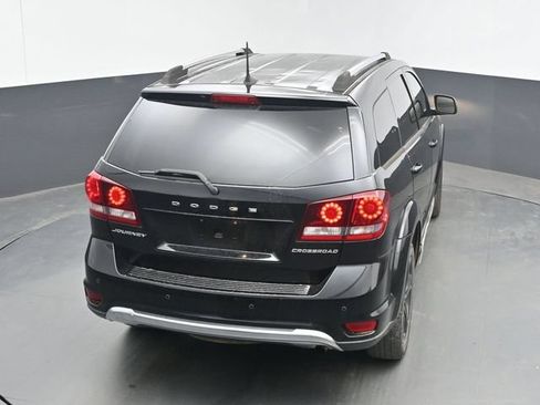 Used 2020 Dodge Journey Crossroad FWD image 24