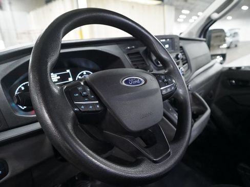 Used 2022 Ford Transit 250 Low Roof w/ Exterior Upgrade Package RWD image 9