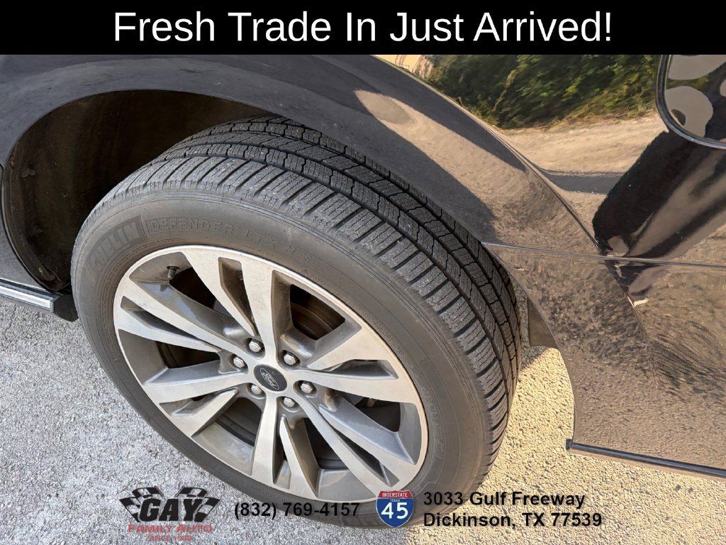 Used 2021 Ford Expedition Max Platinum AWD/4WD image 6