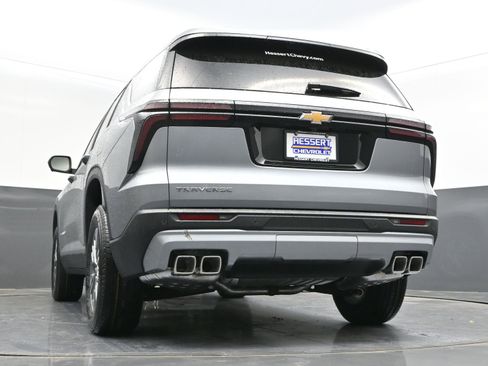 New 2026 Chevrolet Traverse LT FWD image 45