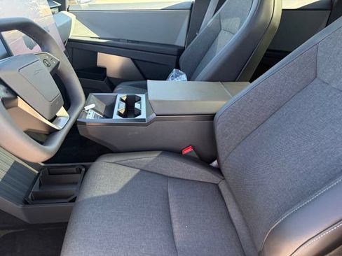 Used 2026 Tesla Cybertruck AWD Crew Cab image 12