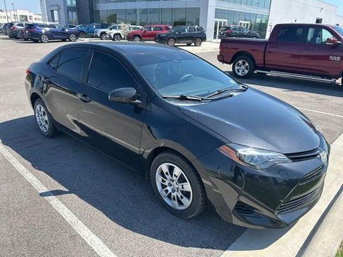 Used 2017 Toyota Corolla LE w/ Carpet Mat Package (TMS) image 2