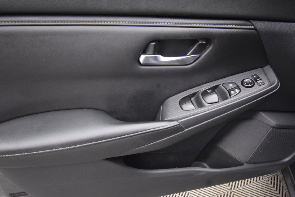 Used 2022 Nissan Sentra S w/ Lighting Package FWD image 20