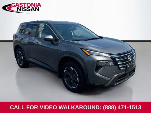 Used 2025 Nissan Rogue SV AWD/4WD image 1