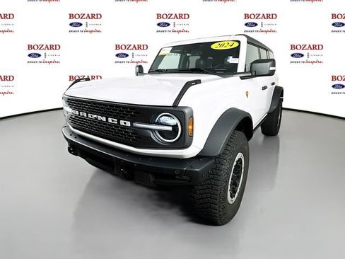 Used 2024 Ford Bronco Badlands AWD/4WD image 4