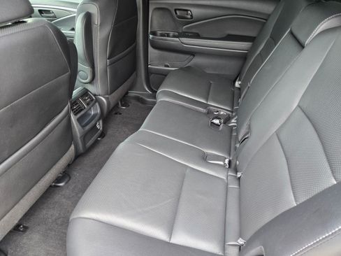 Used 2022 Honda Passport EX-L image 27