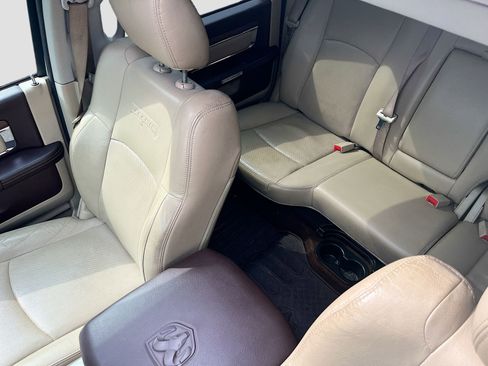 Used 2016 RAM 1500 Laramie w/ Convenience Group image 23