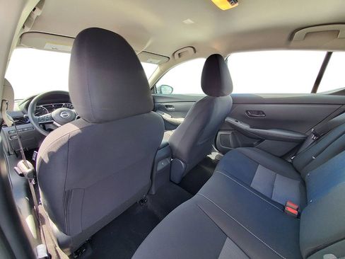 New 2025 Nissan Sentra SV w/ Trunk Package image 22