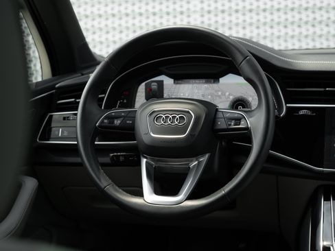 Certified 2023 Audi Q7 3.0T Prestige w/ Prestige Package AWD/4WD image 9