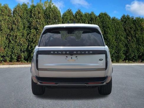 Used 2023 Land Rover Range Rover SE AWD/4WD image 5