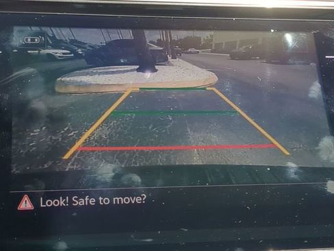 Certified 2023 Volkswagen Tiguan SE R-Line image 22