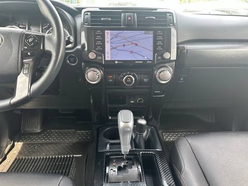 Used 2023 Toyota 4Runner TRD Off-Road Premium w/ Moonroof Package AWD/4WD image 22
