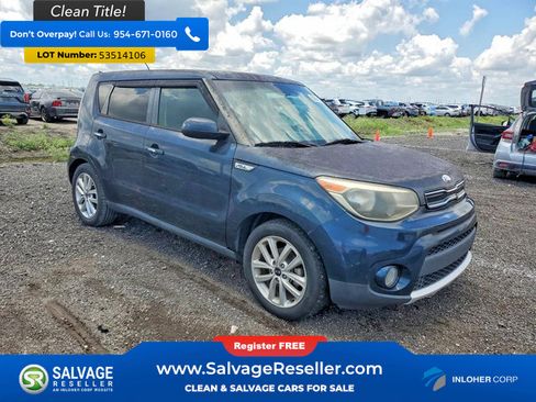 Used 2017 Kia Soul + FWD image 5