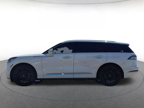 Used 2022 Lincoln Aviator Reserve w/ Equipment Group 201A RWD image 7