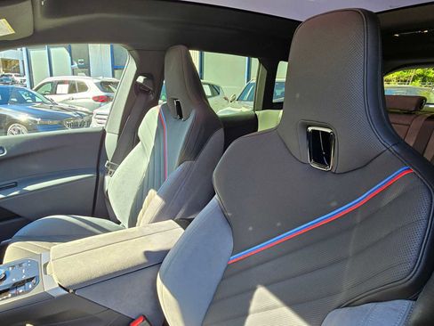 New 2026 BMW iX xDrive45 w/ M Sport Package image 21