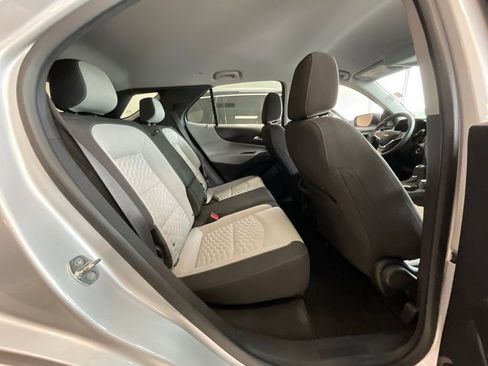 Used 2021 Chevrolet Equinox LS AWD/4WD image 20