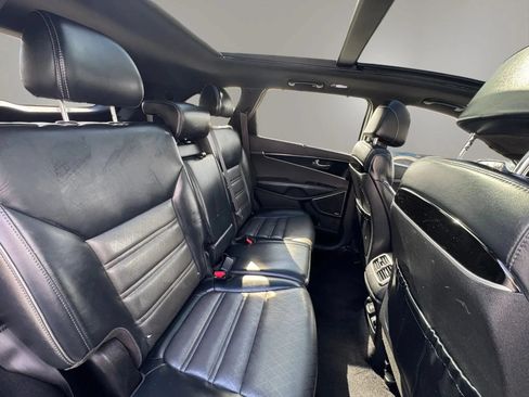 Used 2017 Kia Sorento SX FWD image 15