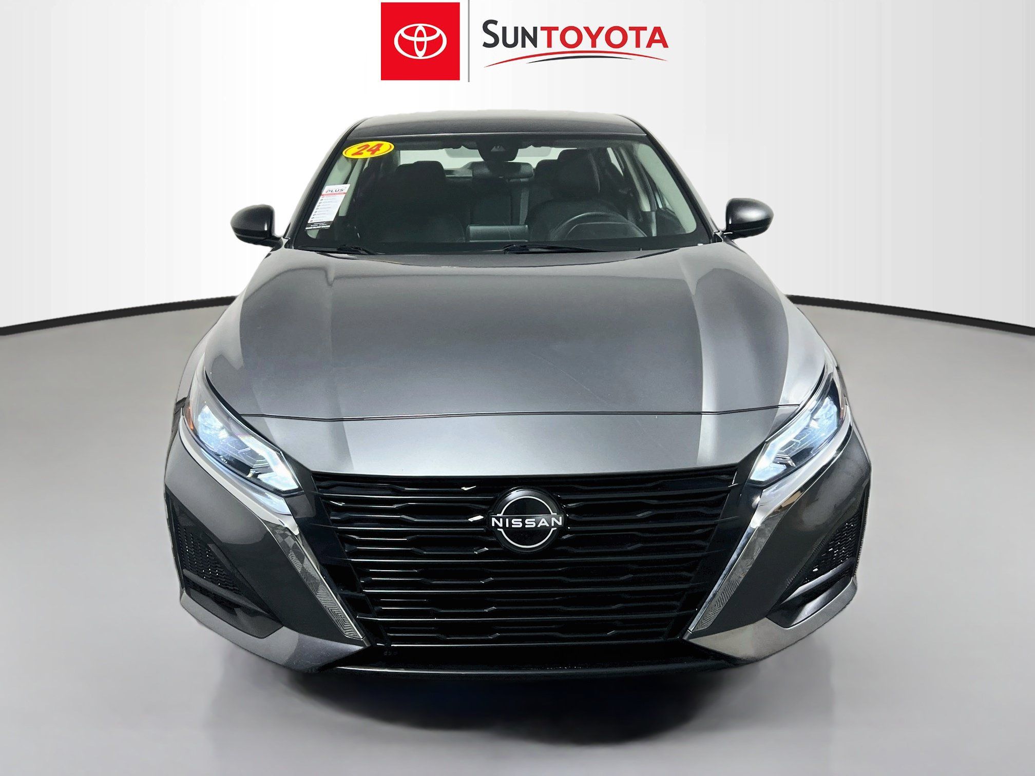 Used 2024 Nissan Altima 2.5 SV FWD image 10