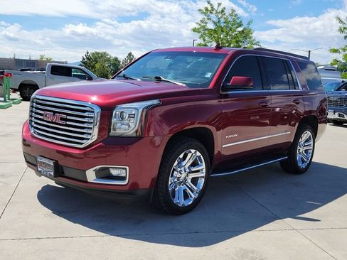 Used 2019 GMC Yukon SLT w/ Premium Edition AWD/4WD image 4